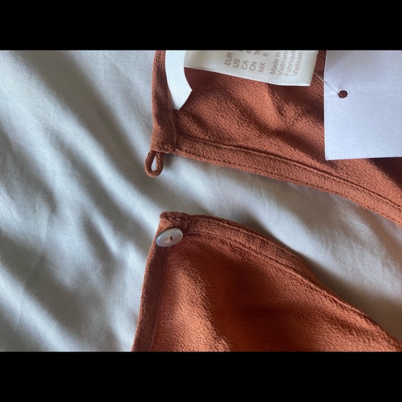 NWT - H&M Business Casual Blouse - Picture 5 of 8